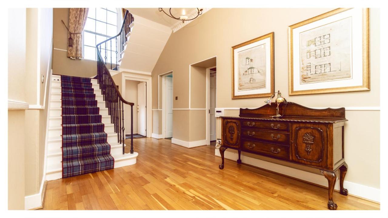 Villa A Luxurious Masterpiece Steps From Stirling Exterior foto